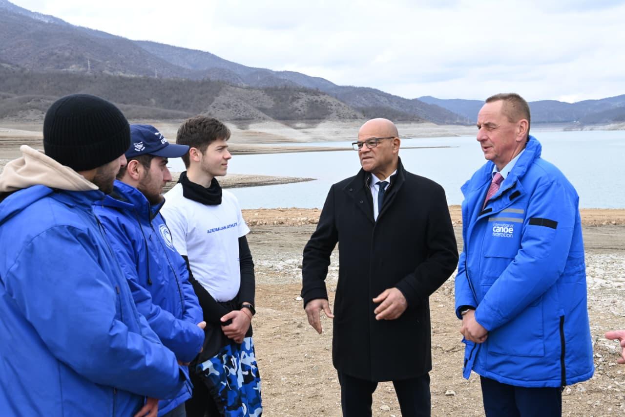 Beynəlxalq kanoe federasiyalarının prezidentləri Sərsəng su anbarına baxış keçiriblər